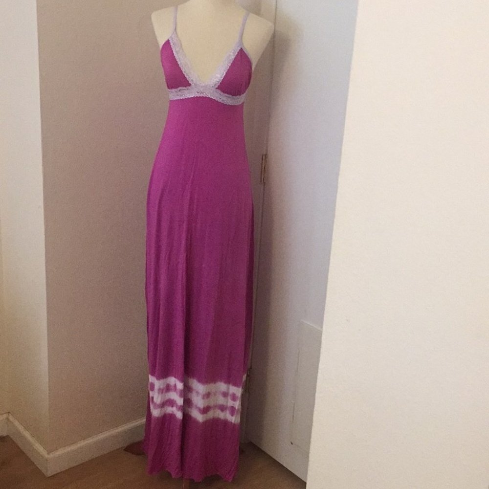 S NWOT LOVE TANJANE Night Gown EE23 2519